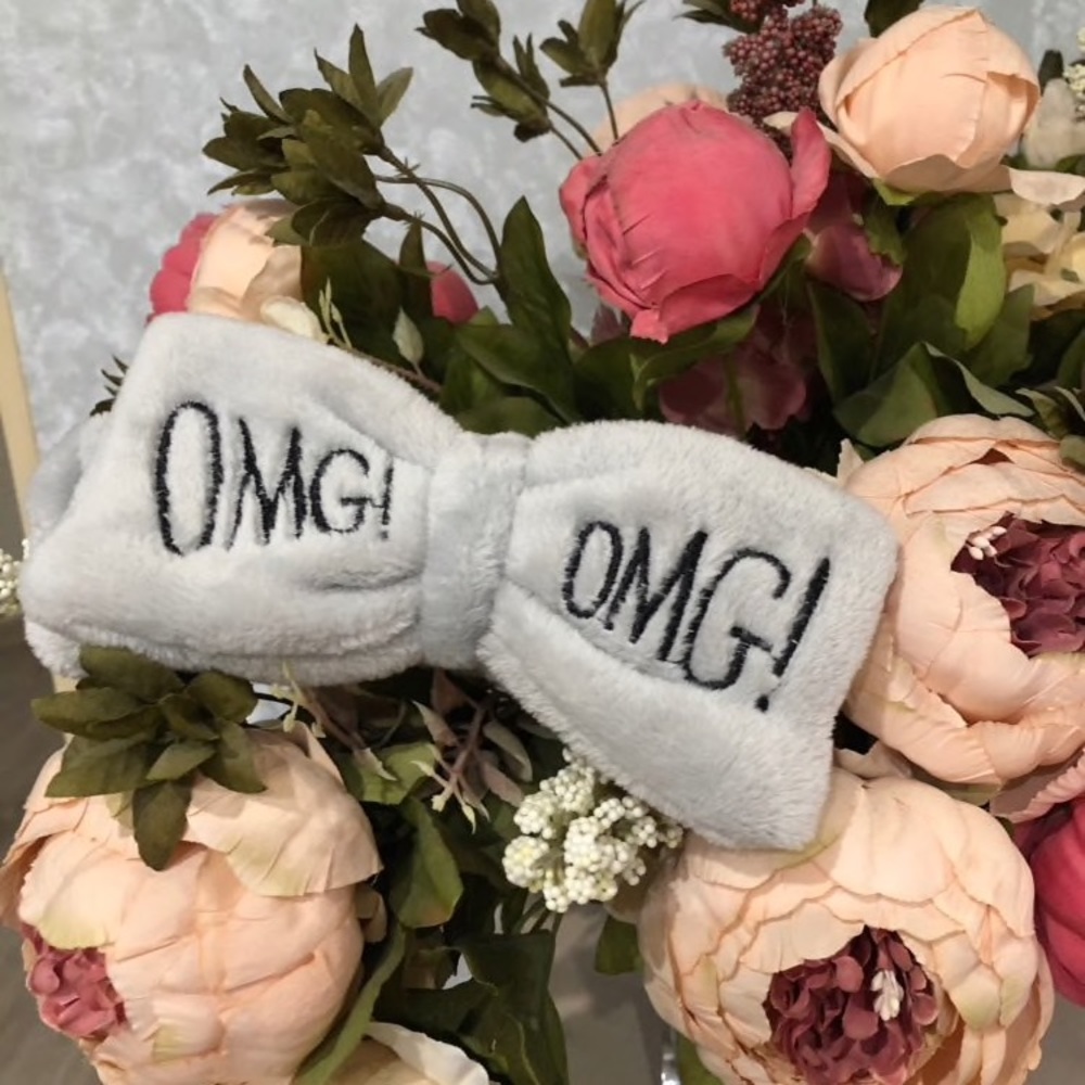OMG Bow Hairband in Grey